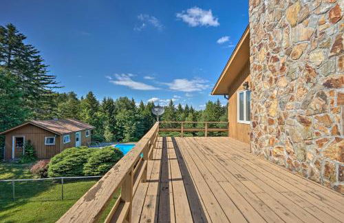 Family Winter Retreat with Hot Tub 14 Mi to Slopes! - Foto 36