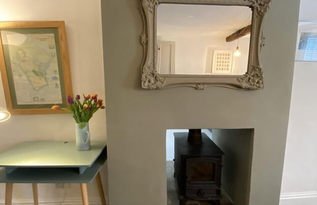 One Abbey Lane - Photo 3