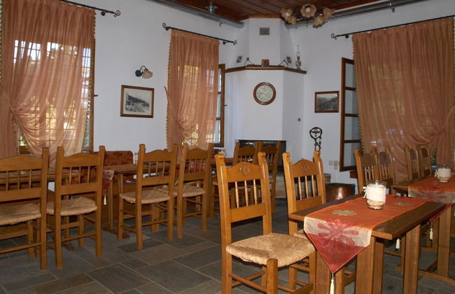 Heliodora Superior Triple Room 5 - Foto 8