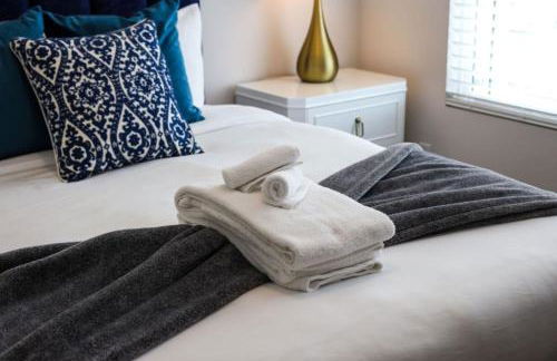 Blue Horizon - Hot Tub - Dual Rooftop Balconies - Foto 36