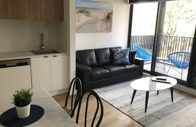 Q Squared Serviced Apartments - Photo 7