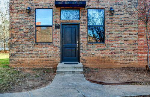 Norman Retreat 1 Mi to The University of Oklahoma - Photo 3