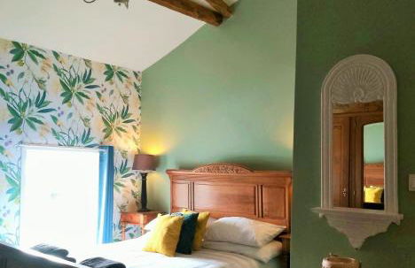Beautiful 2 bed cottage with swimming pool - Foto 16
