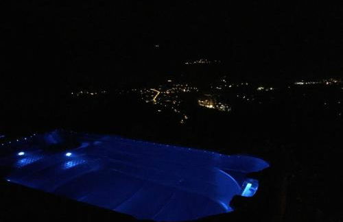 ROMANTIC GETAWAY AMAZING VIEWS - New large veranda - Foto 13