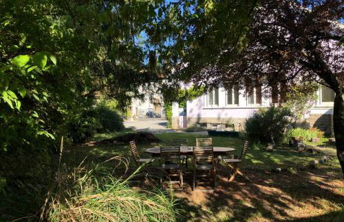 La Maison de la Douce Heure, 4 appartements climatisés avec jardin au centre ville proche des Thermes - Foto 48