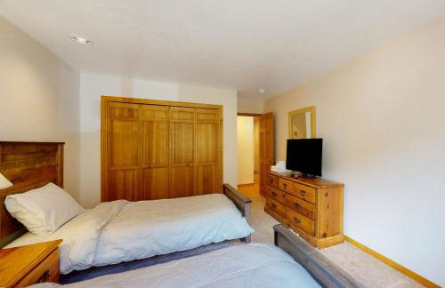 Brown Bear Lodge #322 - Foto 14