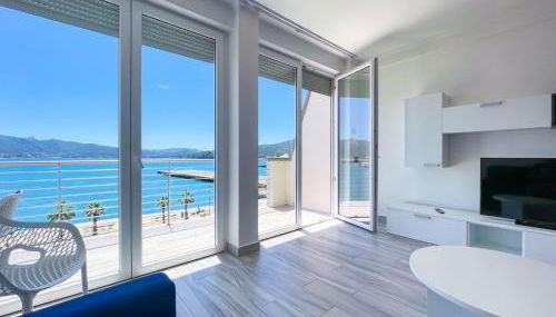 Appartamento Fronte Mare 20 - Foto 1