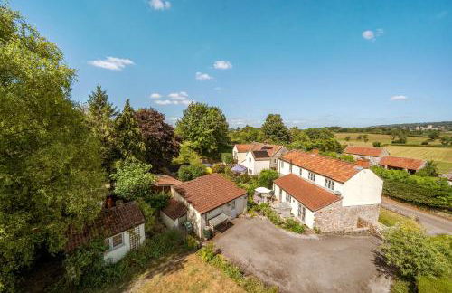 Dulcote Gem 3 Bed 3 Bath Parking & Cathedral Views - Photo 15