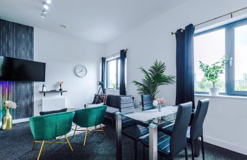 Large Home Salford -Free Parking - Foto 7