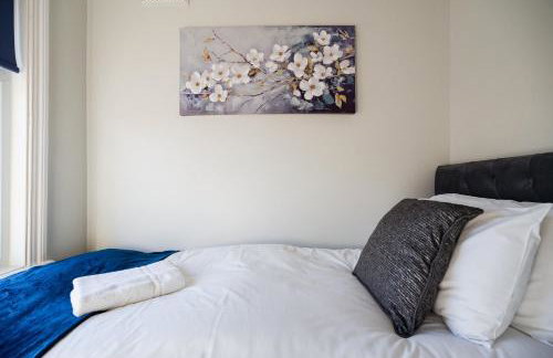 Westbourne House By Horizon Stays - Photo 42