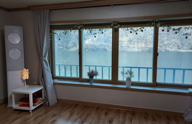 Mirinae Lakeside Marine Villa - Foto 7