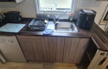 JY Holiday Caravans Wales, Oakfields Towyn Coastal Caravan Sleeps 6 - Photo 14