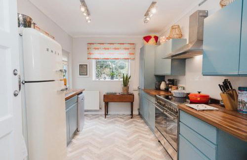 Hoole House - Photo 7