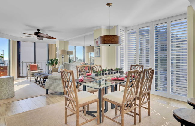 Oceanfront w/ Pool + Beach Access & Balcony View 312 B Shipwatch by Avantstay - Photo 3