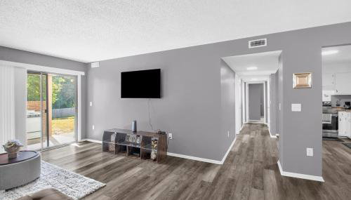 Modern 3BR 2 bathroom Near High Point University & Market Sleeps 6 - Foto 5