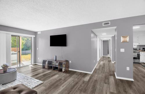 Modern 3BR 2 bathroom Near High Point University & Market Sleeps 6 - Foto 5