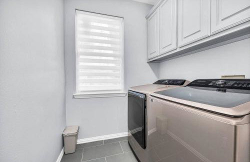 Highland Cottage - Central, Huge Yard HOT TUB - Foto 39