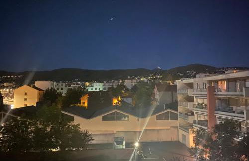 Appart T2 avec parking, loggia, vue Puy de Dôme - Foto 23