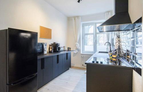 Spacious Two BR Close To Stadtpark and Street Parking - Foto 15