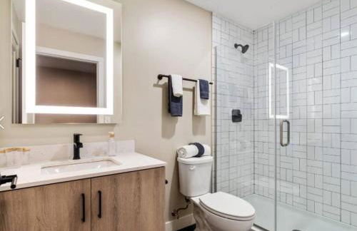 King Bed, Downtown Steps from Bengals & Reds, Minutes to OTR, TQL, HardRock - Foto 9