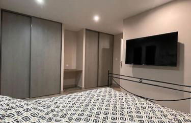 GRENOBLE SUD VARCES Suite privatisée au pied des Montagnes - Foto 11