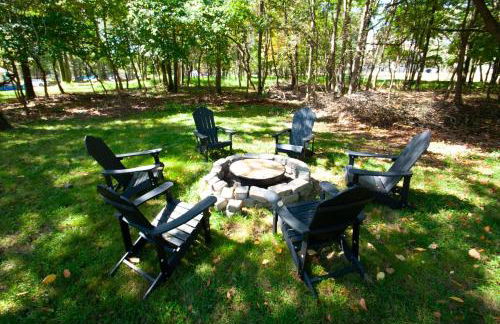 Huge Pocono Dreamhouse 4 bedrooms 12 guests - Foto 14