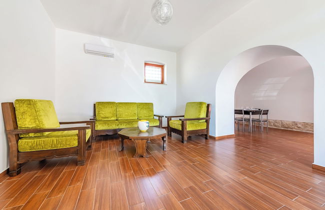 Palazzo Biscilia With Private Pool - Photo 13