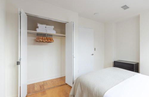 Blueground Van Vorst AC wd nr Liberty Park NYC-1838 - Foto 17