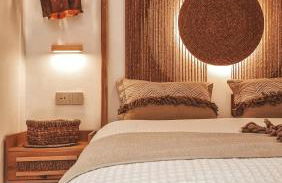 L A Boutique Suites with Private Hot Tub - Photo 45