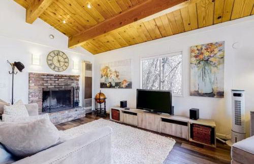 Wooded Retreat - Foto 16