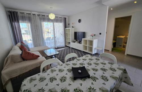 Sunny Ground floor bungalow opposite the swimming pool - Foto 3