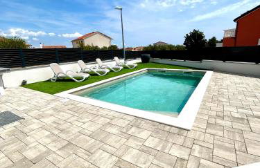 VILA VASILJ dein eigener Pool oder dein eigener Whirlpool mit Aussicht, dein Urlaub, deine Privatsphäre, deine Wahl - Photo 53