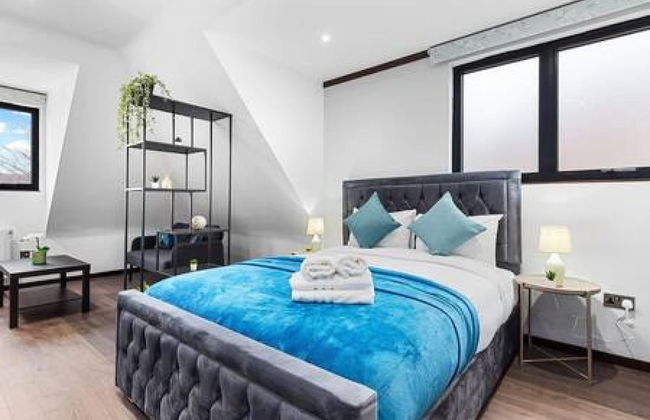 Luxury Spacious 2 Person Suite in North London - Foto 1