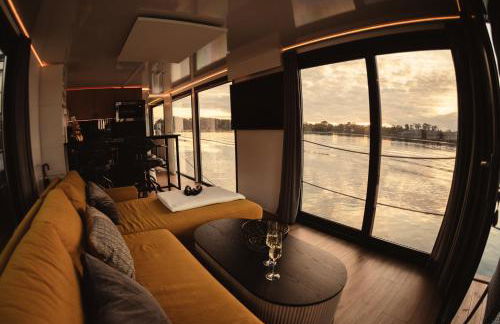 TraumZeitBoot Jutta - exklusiver Festlieger in perfekter Lage am Scharmützelsee Bad Saarow - Foto 7