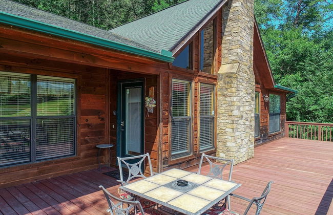 Moosetrax - 3 Bedrooms, 2 Baths, Sleeps 6 Cabin by RedAwning - Photo 25