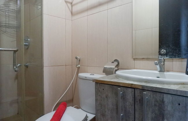 Best View & Strategic 2BR Apartment at Tamansari Papilio - Photo 16