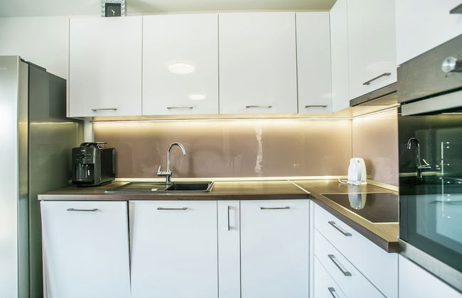 Modern House W.large Garden & Children Playground - Foto 8