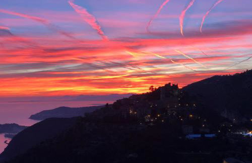 Stunning Penthouse with panoramic views of Eze Village and the French Riviera - Foto 11