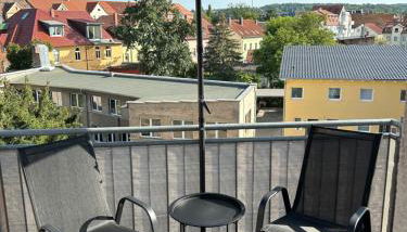 Schöne neue 4 Zimmer Wohnung mit Süd-Balkon bis 8 Personen - Foto 2