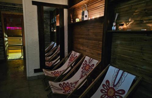 Stodoły w Bieszczadzie domy z basenem i widokiem na góry - Photo 24