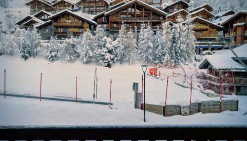 Duplex tout confort pied des pistes - Photo 1