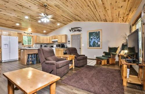 Turtle Flambeau Flowage - Fishing and ATVing dream - Foto 27