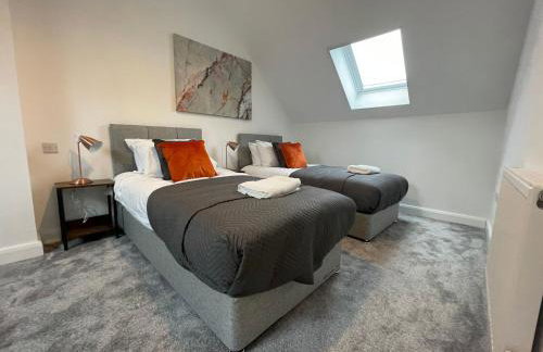 3 Bedroom New House with Wi-Fi Sleep 5 By Home Away From Home - A - Foto 20