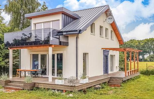 Beautiful Home In Nowe Warpno With Wifi - Foto 1