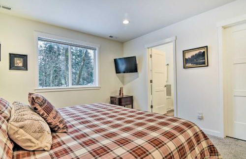 Family-Friendly Packwood Retreat with Deck! - Foto 18