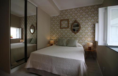 Nas Três Janelas - Foto 5