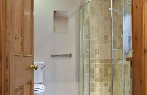 Slater's Cottage - Photo 14