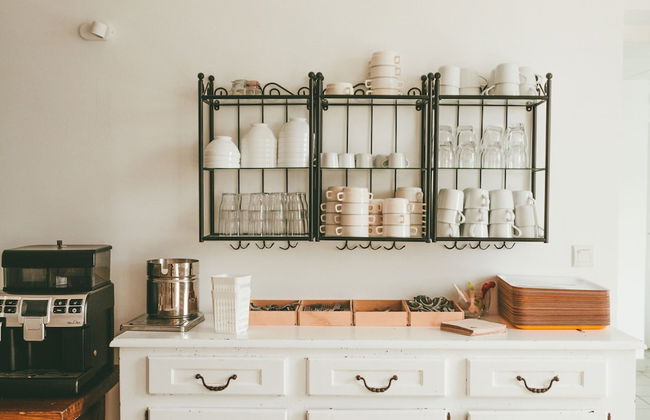 Modernly Furnished Cottage With Beautiful Terrace by a Lake - Foto 31