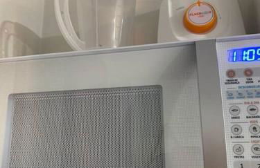 Kitnet302 centro com linda vista da janela e tv smart - Foto 3