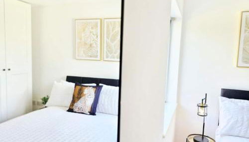 Free Parking Large Balcony Central Location - Foto 2